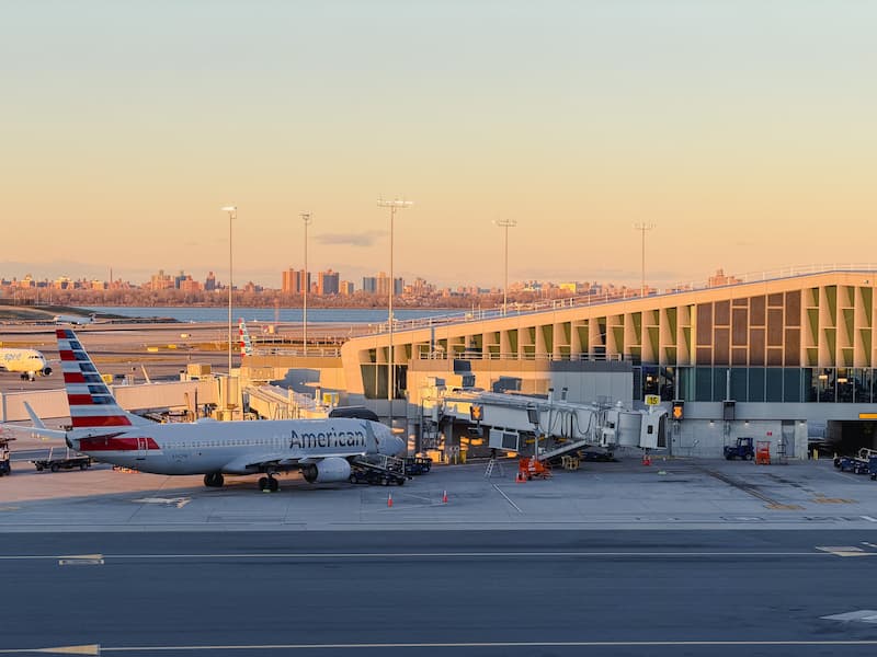 Car Service to LaGuardia Airport (LGA)